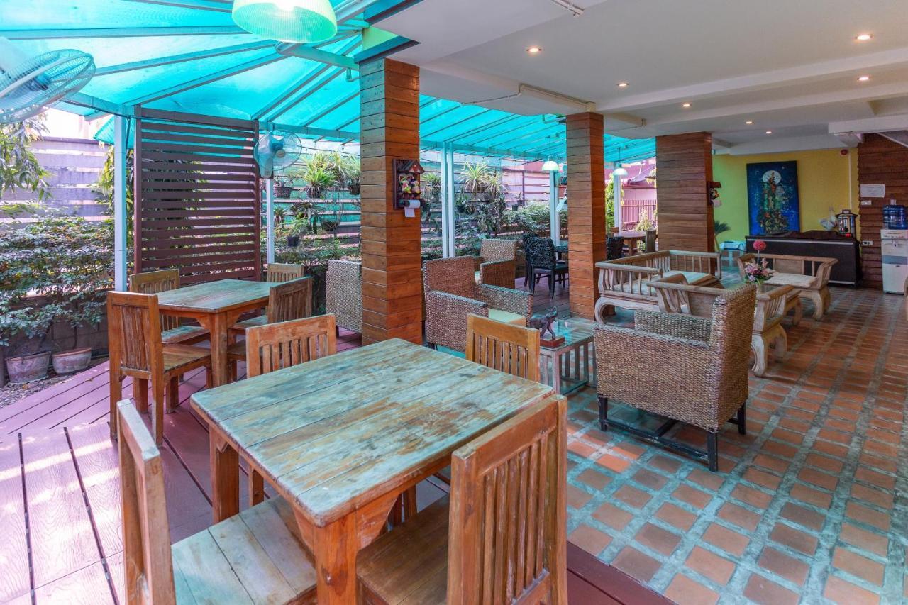 Yellow Tique Hotel Lampang Bagian luar foto