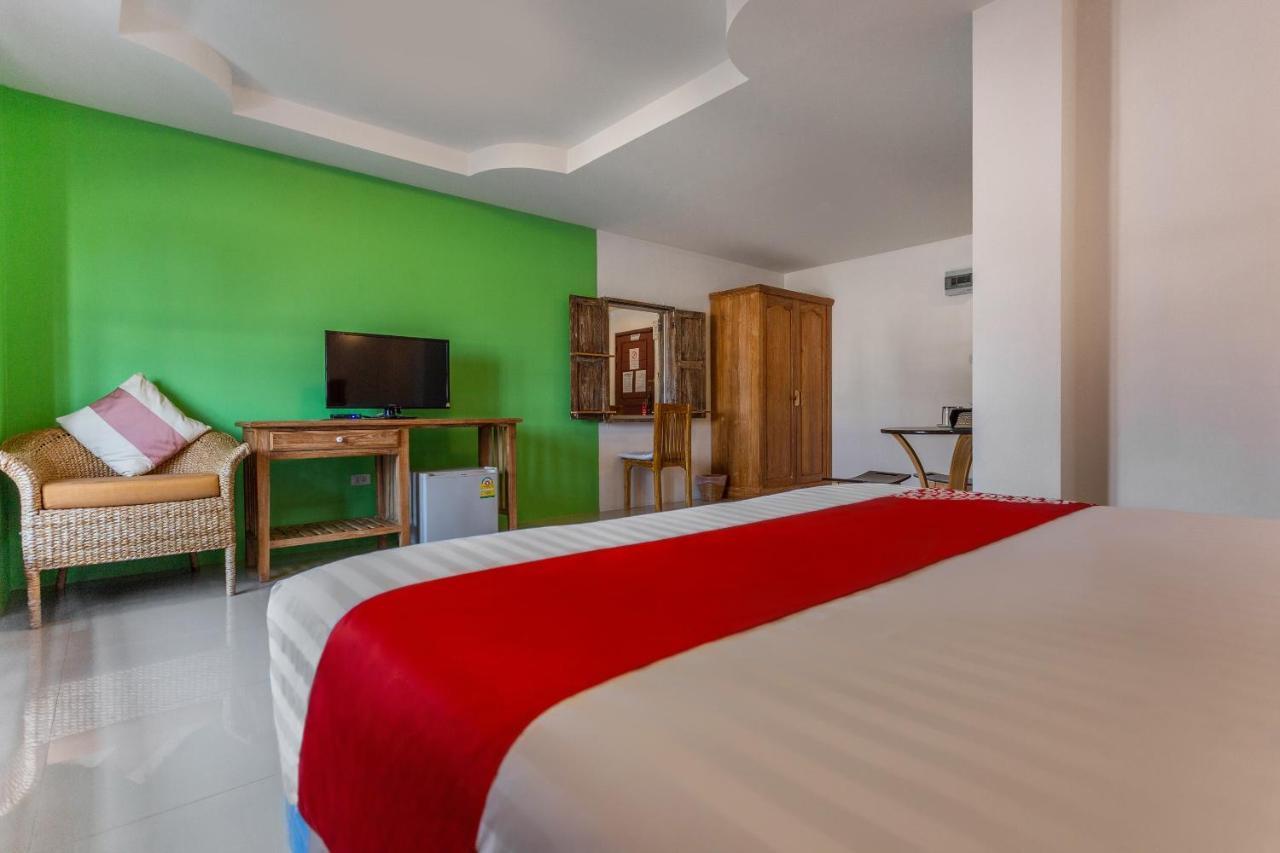 Yellow Tique Hotel Lampang Bagian luar foto