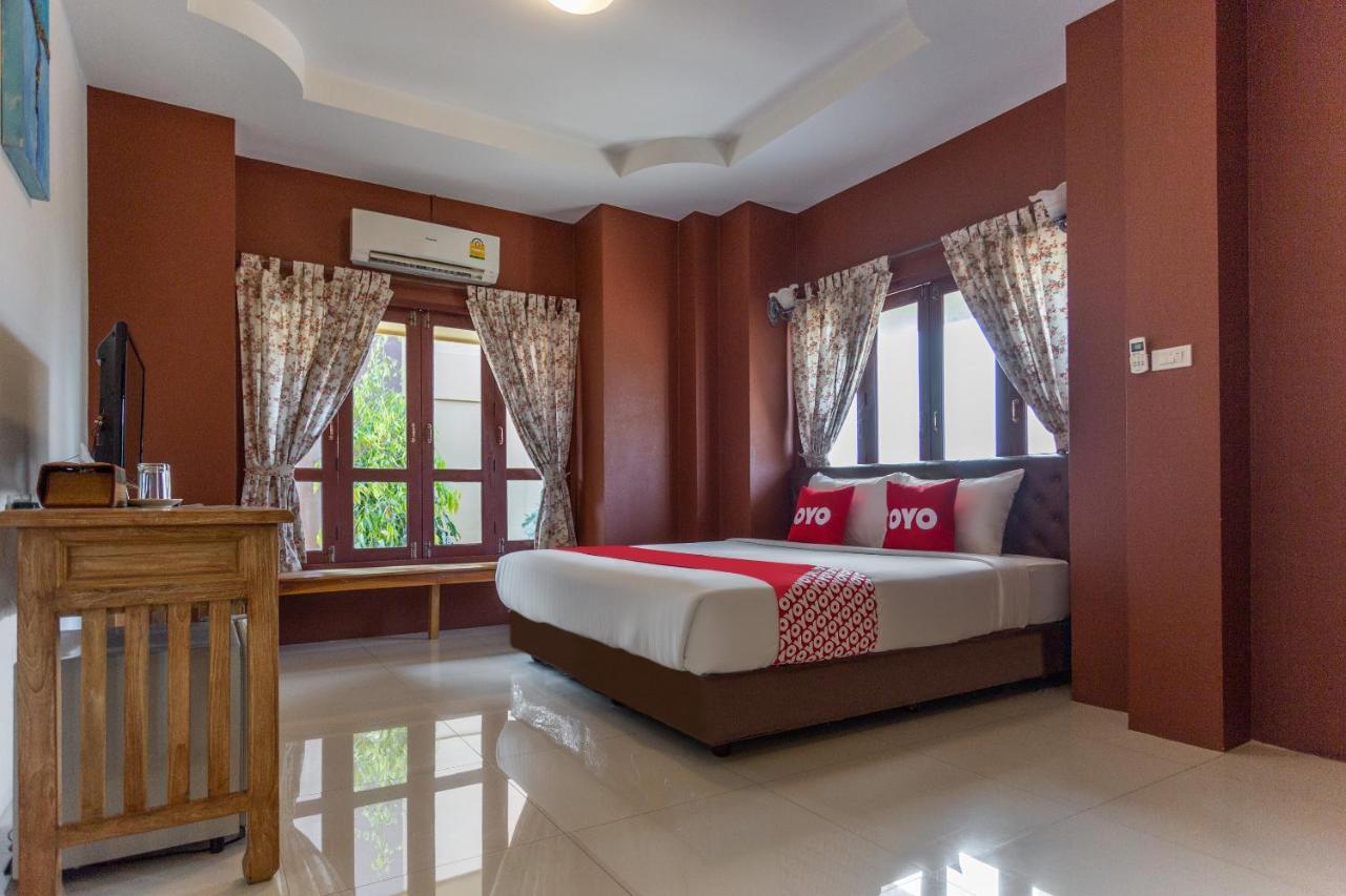 Yellow Tique Hotel Lampang Bagian luar foto