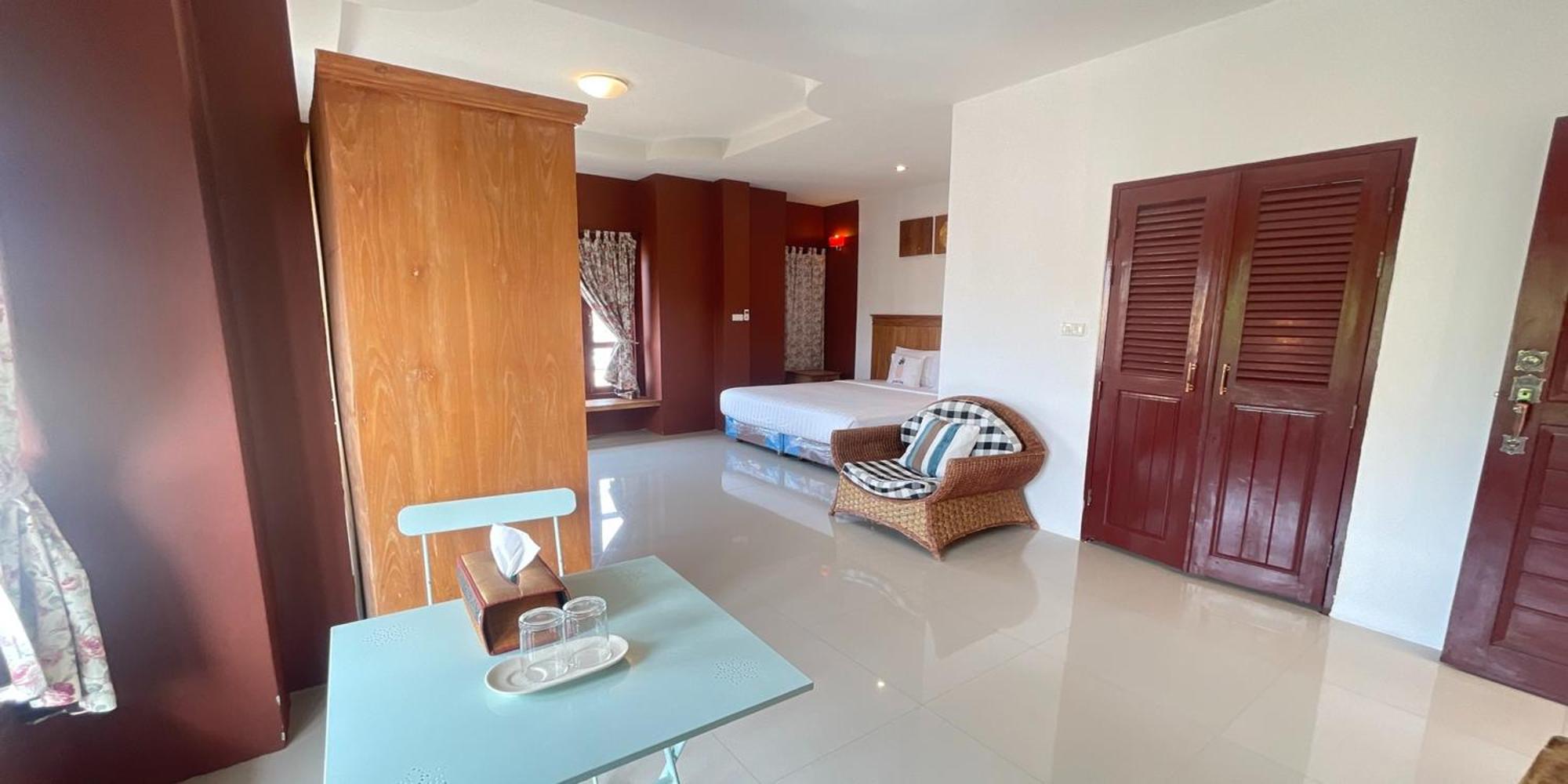 Yellow Tique Hotel Lampang Bagian luar foto