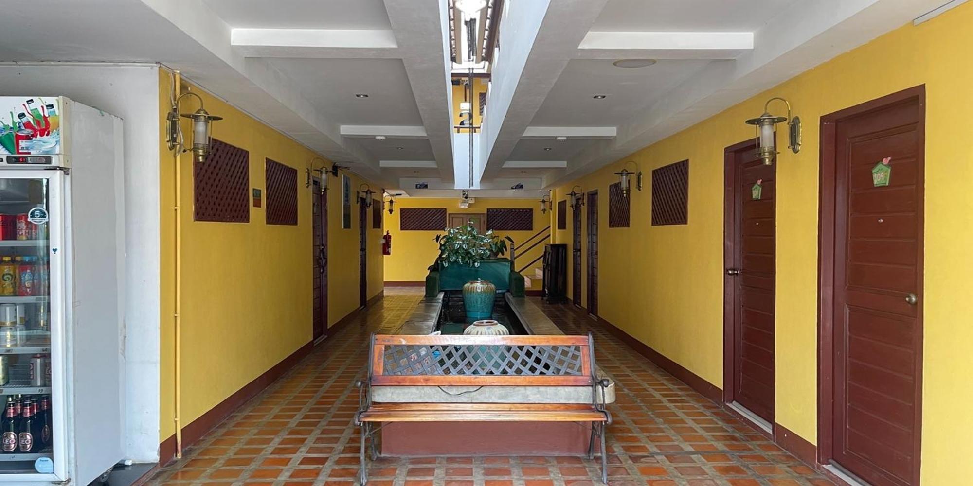 Yellow Tique Hotel Lampang Bagian luar foto